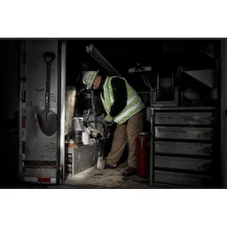 2004HZL - MILWAUKEE® Intrinsically Safe C l, ll, lll / D1 Spot/Flood Headlamp