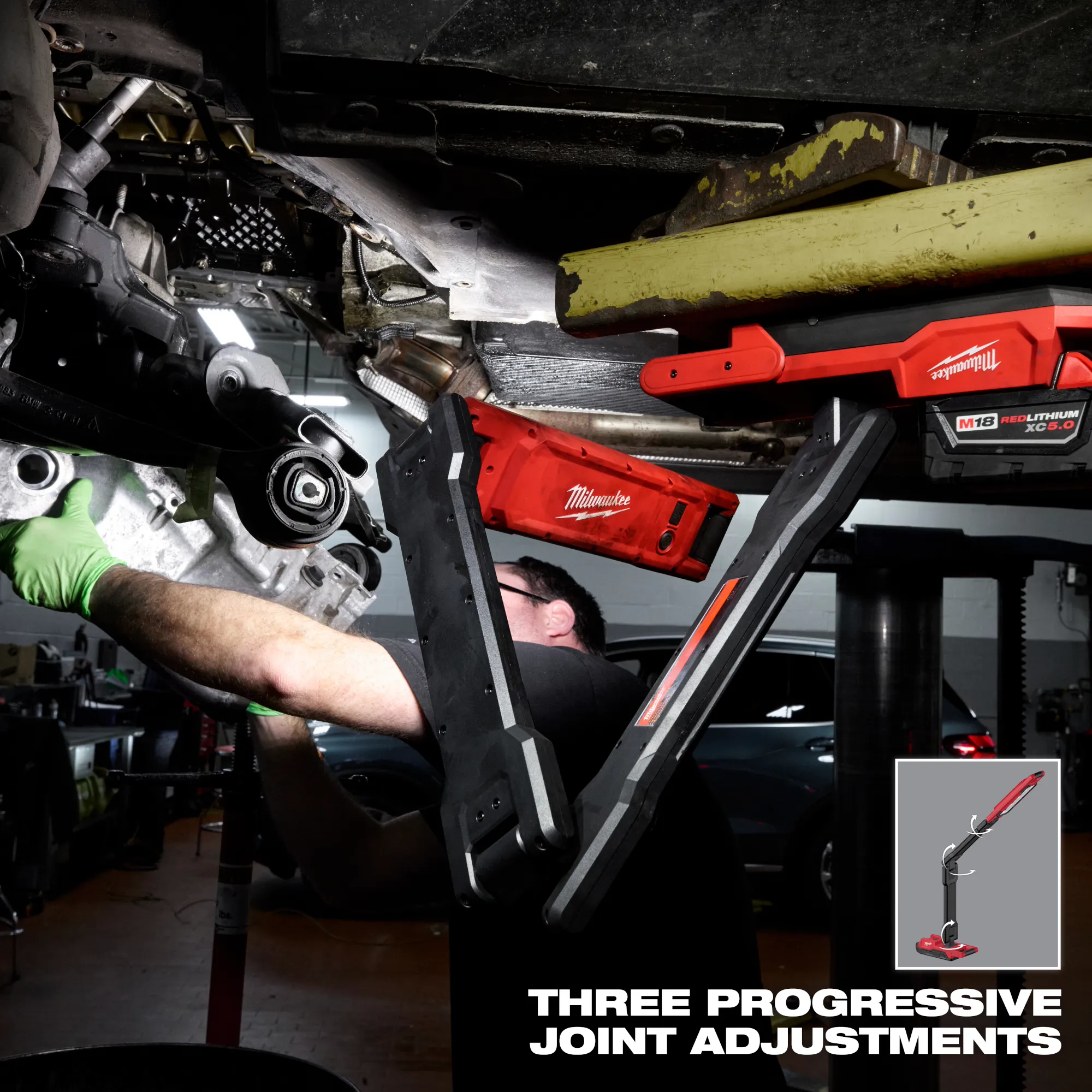 Image of the Milwaukee M18 Magnetic Extendable Boom Light highlighting the 3 progressive joint adjustments