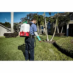 2820-21PS - M18™ SWITCH TANK™ 4-Gallon Backpack Sprayer