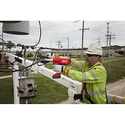 2977 - M18 FORCE LOGIC 6 Ton Pistol Utility Crimper