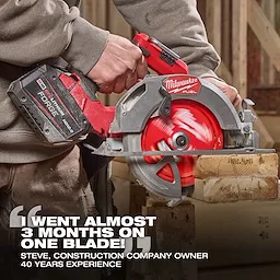 Construction worker using 7-1/4” 24T NITRUS Carbide Framing & Demolition Circular Saw Blade attached to a circular saw.