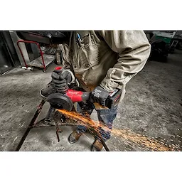 2883, 2883-20, 2883-22 - M18 FUEL™ 4-1/2" / 5" Braking Grinder with ONE-KEY(tm), Slide Switch Lock-On