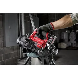 Compatible Bandsaw Blades: 48-39-0630 48-39-0631 48-39-0635 48-39-0636 48-39-0637 48-39-0639 - M12 FUEL™ Compact Band Saw