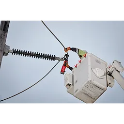 M18™ FORCE LOGIC™ 12T Kearney Linear Crimper