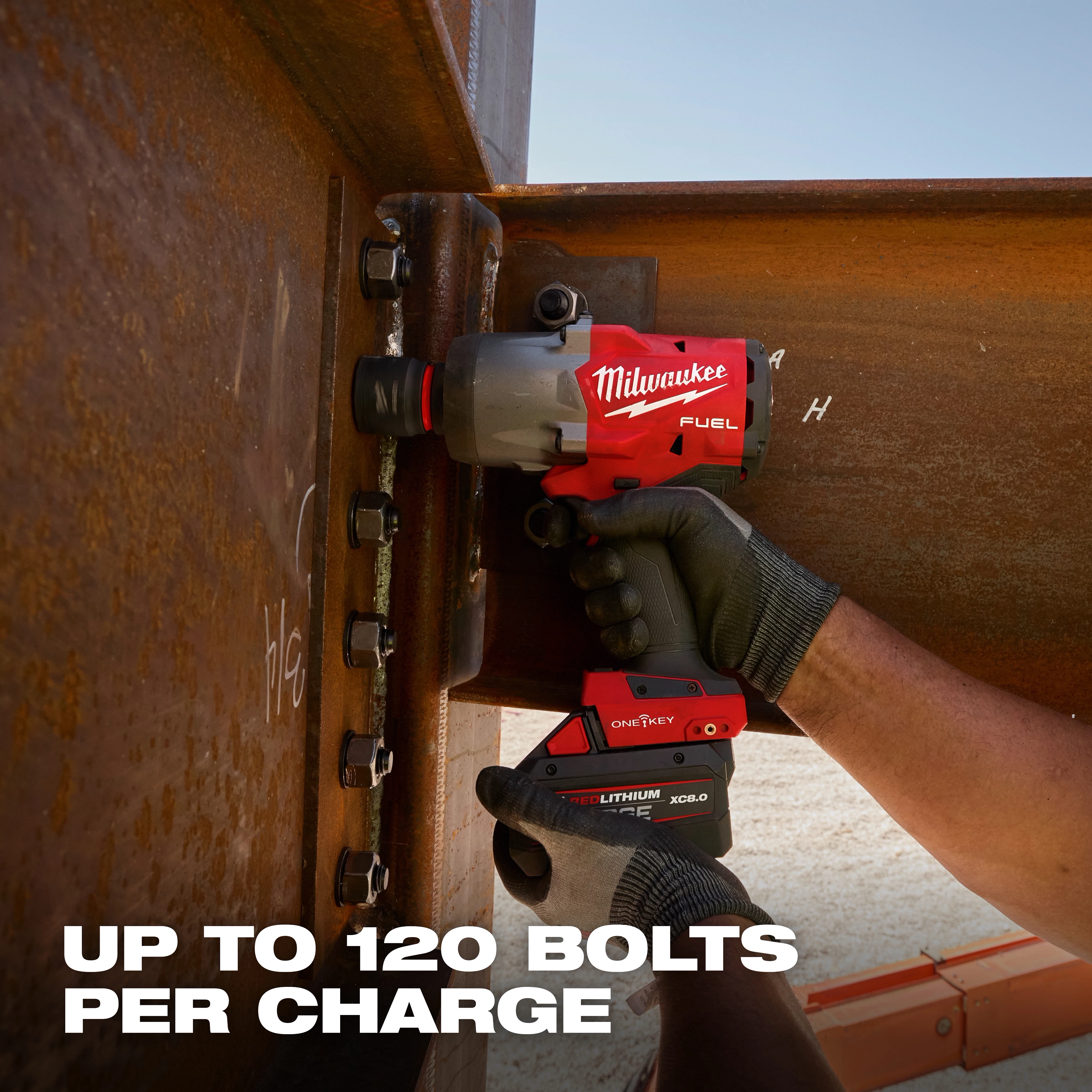 M18 FUEL 3/4" High Torque Impact Wrench w/ ONE-KEY M18 FUEL 3/4" High Torque Impact Wrench w/ ONE-KEY Kit tightening bolts.