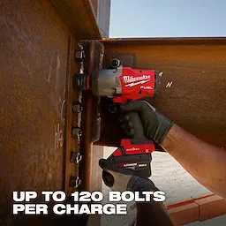 M18 FUEL 3/4" High Torque Impact Wrench w/ ONE-KEY M18 FUEL 3/4" High Torque Impact Wrench w/ ONE-KEY Kit tightening bolts.