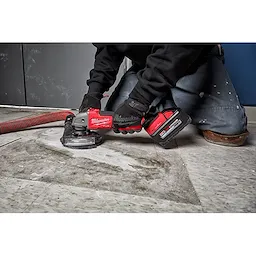 2882, 2882-20, 2882-22 - M18 FUEL™ 4-1/2" / 5" Braking Grinder with ONE-KEY™, Paddle Switch No-Lock