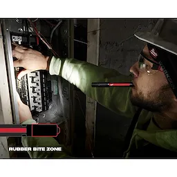 2010R Rechargeable Penlight App Shot Overlay