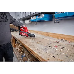 852 - M12™ Compact Spot Blower