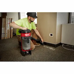 885 - M18 FUEL 3-IN-1 BACKPACK VACUUM