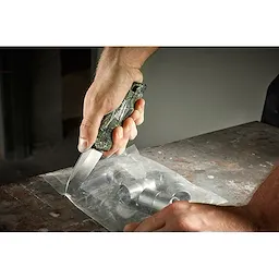 48-22-1524 - FASTBACK™ Camo Folding Knife