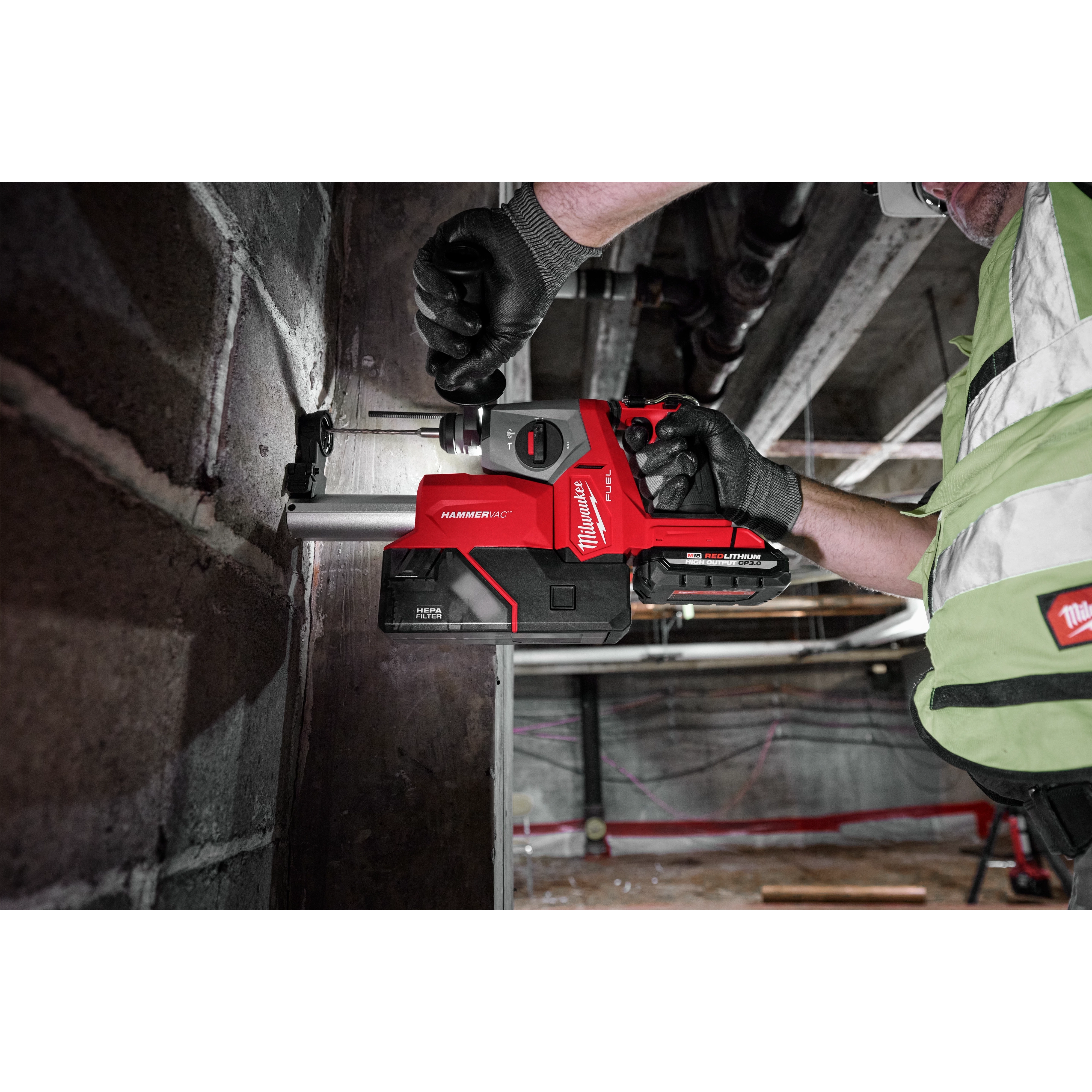 M18 FUEL™ 5/8" SDS Plus Rotary Hammer w/ Dust Extractor Kit